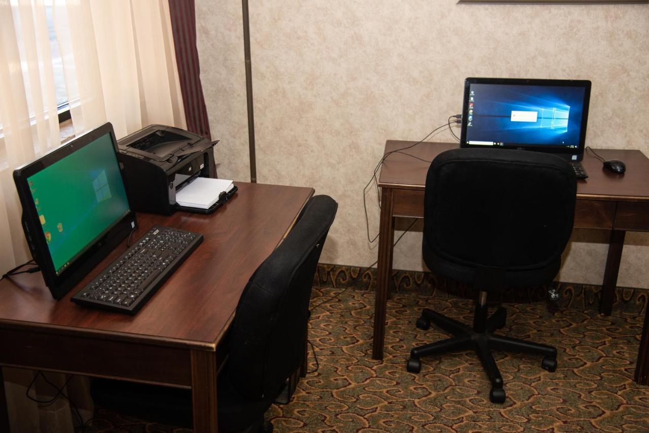 Holiday Lodge Hotel And Conference Center 페이엣빌 외부 사진